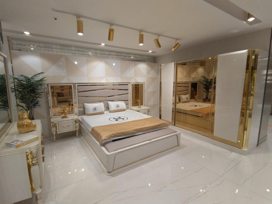 Modern slaapkamer set Bed 2x Nachtkastjes Commode met Spiegel Kast Nieuw