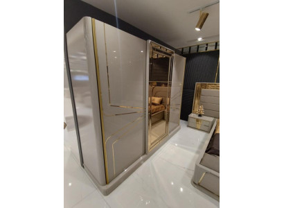 Moderne kledingkast Luxe kast Houten kasten Glas Hoogglans Slaapkamer