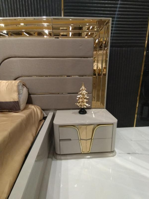 Slaapkamer Compleet bed 2x nachtkastjes Kledingkast Commode met spiegel