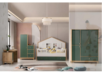Kinderkamerset bestaat uit bed 2x kledingkast en bureau