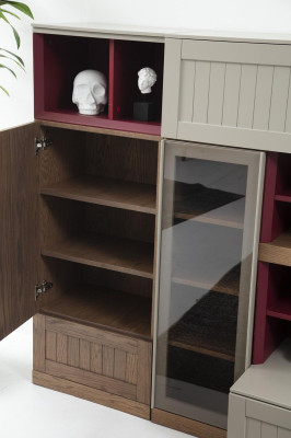 Woonwand TV-standaard RTV laag display vitrine hout modern bruin woonkamer.