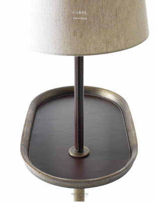 Woonkamer inrichting Halzuil marmer met messing standaard Bellavista Collection