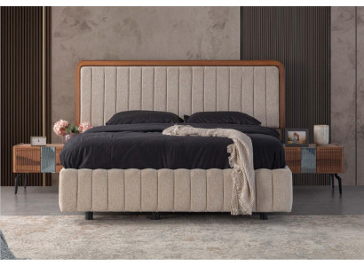 Stijlvolle slaapkamermeubels Luxe gestoffeerd bed Houten nachtkastjes