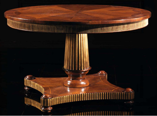 Ronde eettafel van massief hout Eettafels Eetkamermeubelen Klassieke houten eettafels