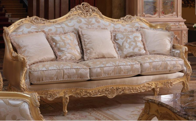 Klassieke driezitsbank bruin meubel