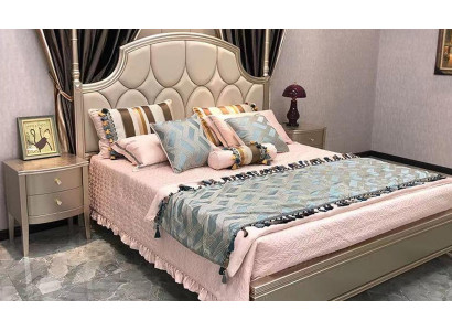 Tweepersoonsbed Luxe bedden Houten bedframes Bedframes Beige design