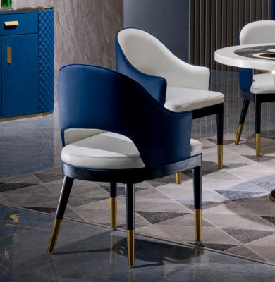 Ontwerp Leren Fauteuils Stoelen Armstoel Set van 7 stuks.