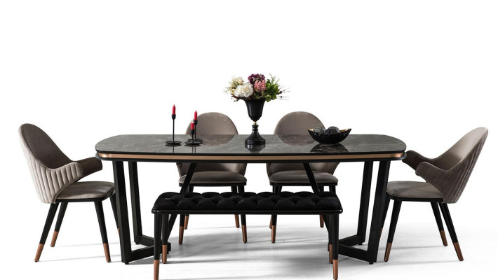 Luxe eetkamerset bestaande uit eettafel en 4 stoelen, nieuwheid 5-delig.