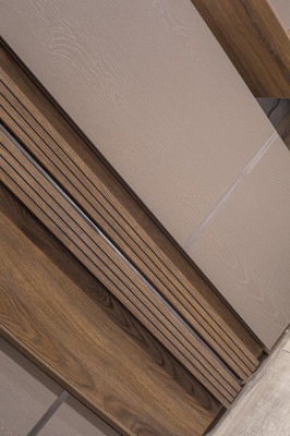 Beige kledingkast Ontwerper Slaapkamermeubilair Moderne inrichting