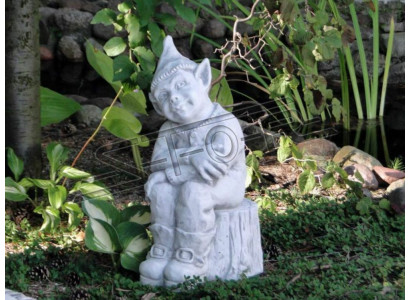 Dwerg standbeeld standbeelden sculpturen figuur karikatuur decoratie tuin terras