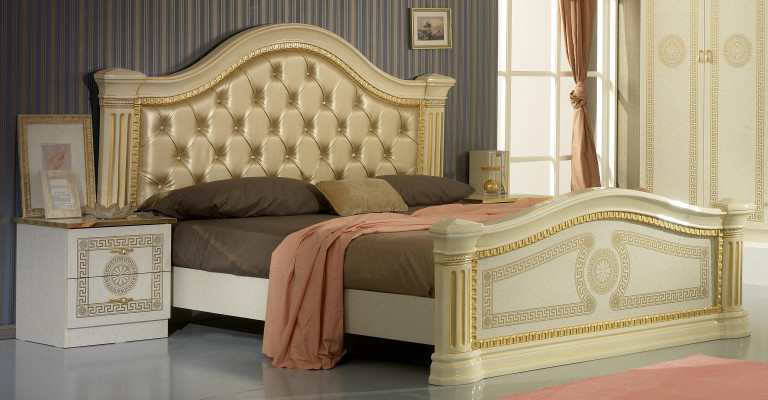 Design slaapkamer 3-delig. Bed 2x nachtkastje Klassieke luxe beddenset meubels