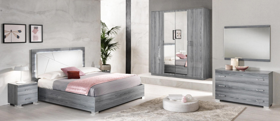 Slaapkamer set Bed 2x Nachtkastjes 3-delig. Italiaanse meubels Luxe Hotel Nieuw
