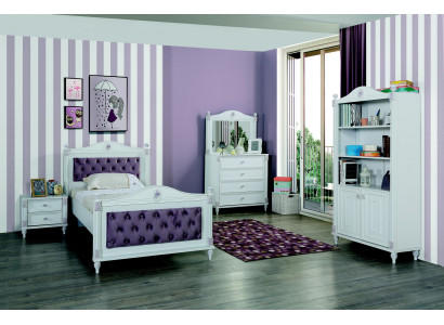 Ontwerp tienerkamer set bed nachtkastjes dressoir compleet 4-delig.