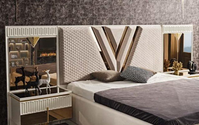 Slaapkamer 4-delig set Gestoffeerd Bed 2x Nachtkastjes Kledingkast Luxe