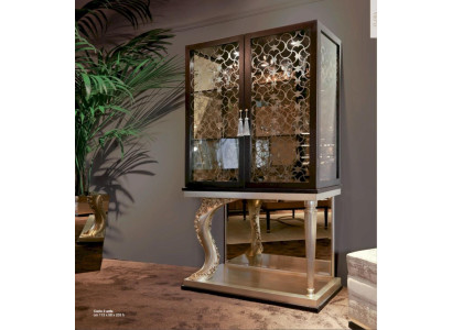 Huisbar, bargrappig bar wijnrek wijnkast kast vitrine goud