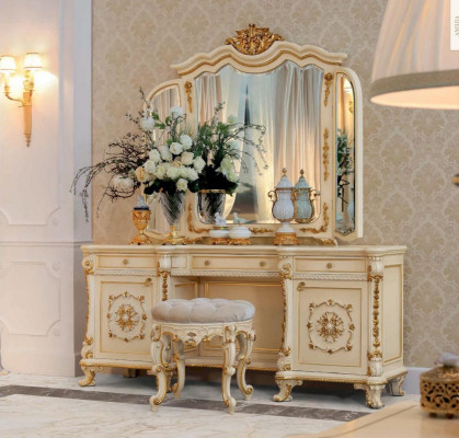 Voetenbank Chesterfield Luxe Bijzettafel Kruk Zitkussen Slaapkamer