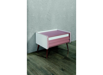 Ontwerp nachtkastjes consoles bijzettafels hout kindernachtkastje kinderkamer.