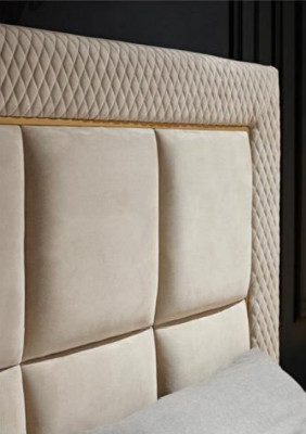 Bed 2x Nightstand 3-piece Bedroom Set Design Luxury Bedroom Complete New  Bed 2x Nachtkastje 3-delige Slaapkamer Set Ontwerp Luxe Slaapkamer Compleet Nieuw