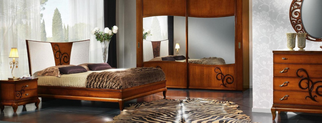 Slaapkamer Bed Nachtkastje Kledingkast Commode Spiegel Luxe Nieuw Set 6-delig.