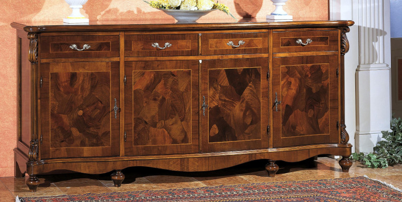 Commode Klassiek kast Massief houten meubilair Italiaanse inrichting Dressoir