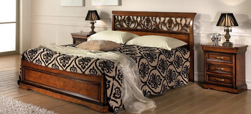 Italiaanse slaapkamer meubelen Bed Nachtkastje Massief houten bedden set 3-delig
