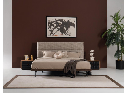 Italiaans slaapkamerbed 2x nachtkastje 3-delige set. Luxe moderne stijl.