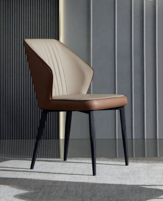 Bruine fauteuils, Edele eetkamerstoelen, Houten stoelen, Luxe textielmeubelen.