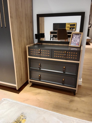 Exclusief design dressoir met spiegel Slaapkamer dressoir Design kast