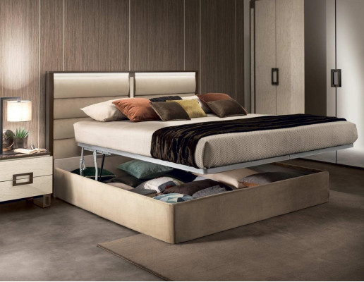 Slaapkamer Bed Nachtkastje Commode Spiegel Bed met bekleding Tweepersoonsbed Set van 5 stuks.