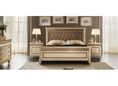Slaapkamerset Bed + 2x Nachtkastje Bedden Gestoffeerd Luxe Tweepersoons Hotelbedden
