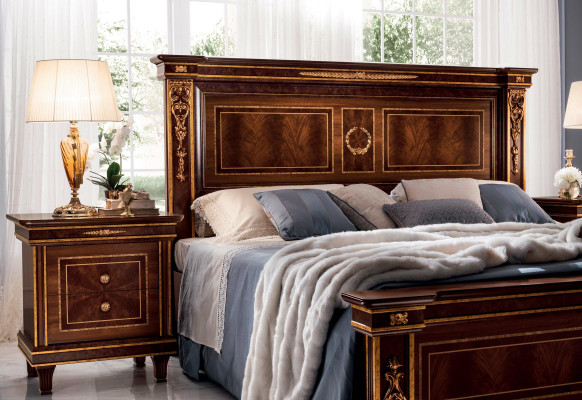 Klassiek ontworpen houten bed Luxe bedden Edel barok rococo huwelijk