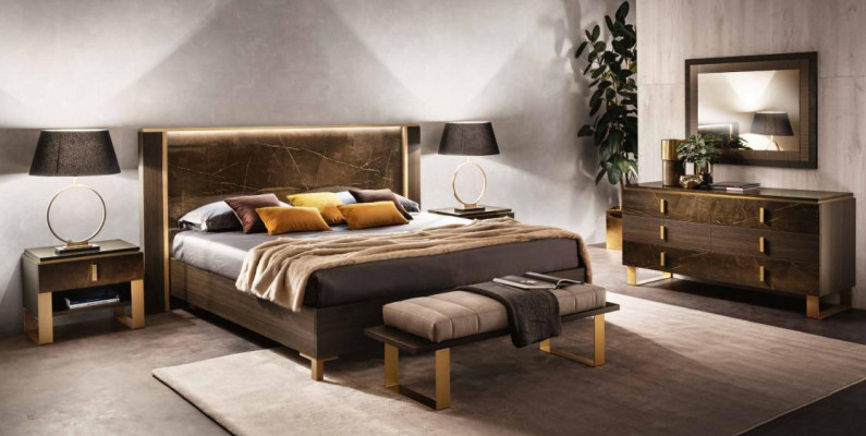 Bedroom bed set design modern luxury 2x bedside table Italian 3-piece