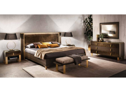 Bedroom bed set design modern luxury 2x bedside table Italian 3-piece
