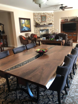 Tafel eettafel tafels epoxyhars epoxy waterval echt hout massief meubilair