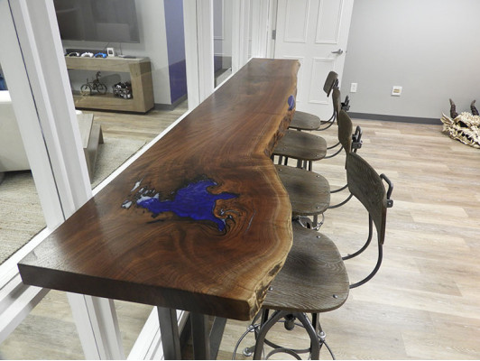 Epoxie bar counter table echt hout massief meubilair waterval epoxy tafel 240x70