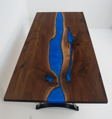 Eettafel Blue River Table Echt Hout 220x90 Tafels Epoxyhars Nieuw