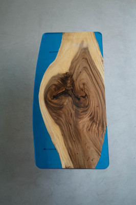 Eettafel Blue River Table Echt Hout 200x90 Tafels Epoxyhars Nieuw