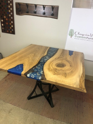 Eettafel River Table Echt Hout Riviertafel 110x110 Massieve Tafels