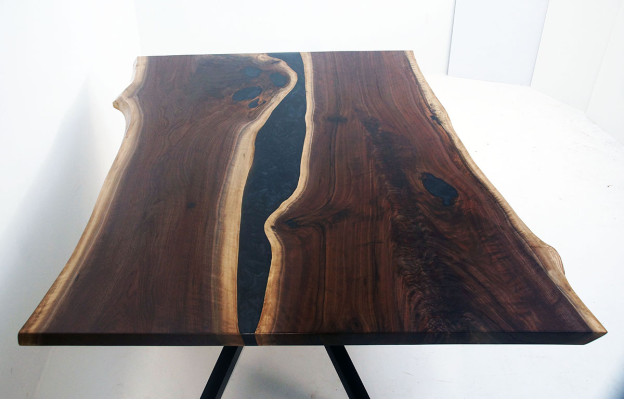 Epoxihars op maat gemaakt tafel Epoxy hars stroom Echt hout Prijs 1m² tafels