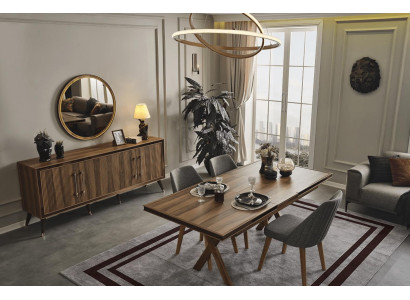 Bruine eetkamerset, ontwerper eetkamerset, eettafel, stoelen, spiegel.