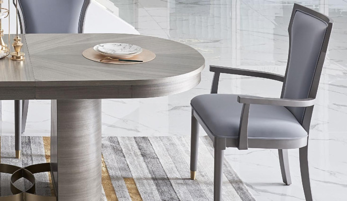 Klassieke design eettafel + 4 stoelen set meubelgroep 5-delig.