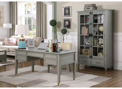 Kantoorset inrichting landelijk bureau stoel archiefkast plank tafel 3-delig.