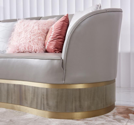Woonkamer luxe fauteuils hotel gestoffeerde stoelen moderne eenzitters ontwerper