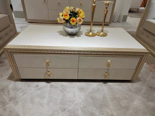 Klassieke salontafel houten tafel uitgesneden luxe ontwerp Italiaanse meubels Nieuw