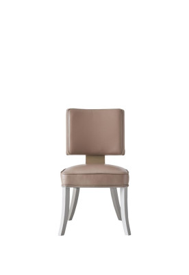 Eetkamerstoel houten zitting Italiaanse inrichting fauteuil stoelen gestoffeerd