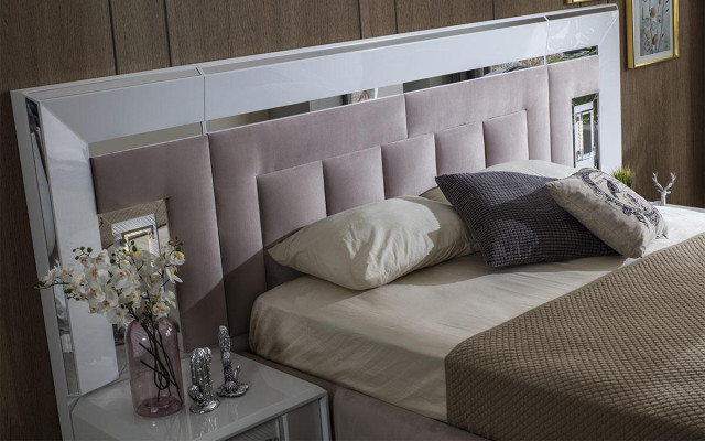 Slaapkamerset Luxe Compleet Bed 2x Nachtkastje Modern Meubilair 3-delig Nieuw