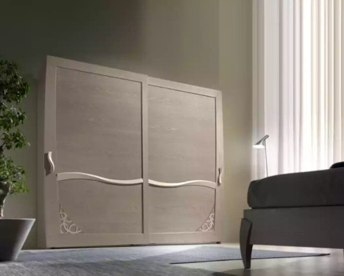 Luxe kledingkast Italiaanse meubels Slaapkamer kast Massief hout