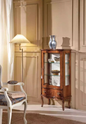 Klassieke houten glazen vitrine Luxe woonkamer designer glazen vitrine meubels.