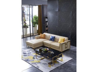 Luxe design hoekbank met lederen bekleding, zitgedeelte, Italiaanse woonlandschap.