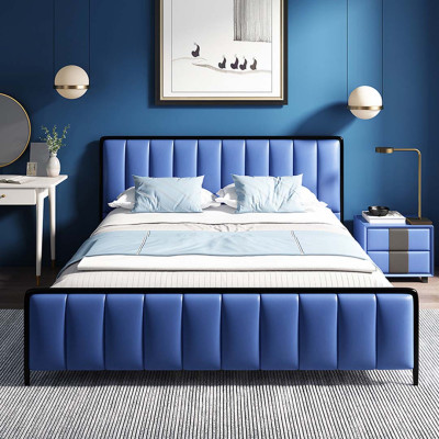 Klassiek bed Tweepersoonsbed Bed 2x Nachtkastjes Houten design Nieuw Bedden 3-delig set.